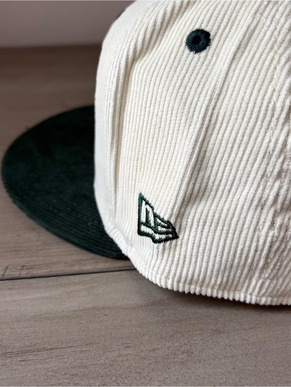 RARE New Era 9Fifty Chrome WBC Baseball Team Australia Corduroy SnapBack Hat - Picture 4 of 8